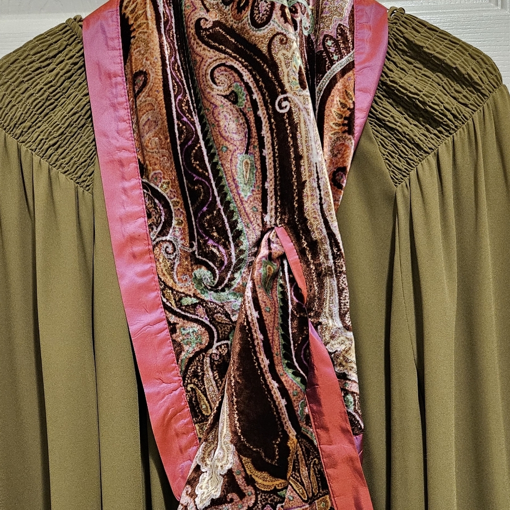 Vintage Etro key hole style scarf Double Sided